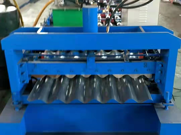 780大圆弧压瓦机